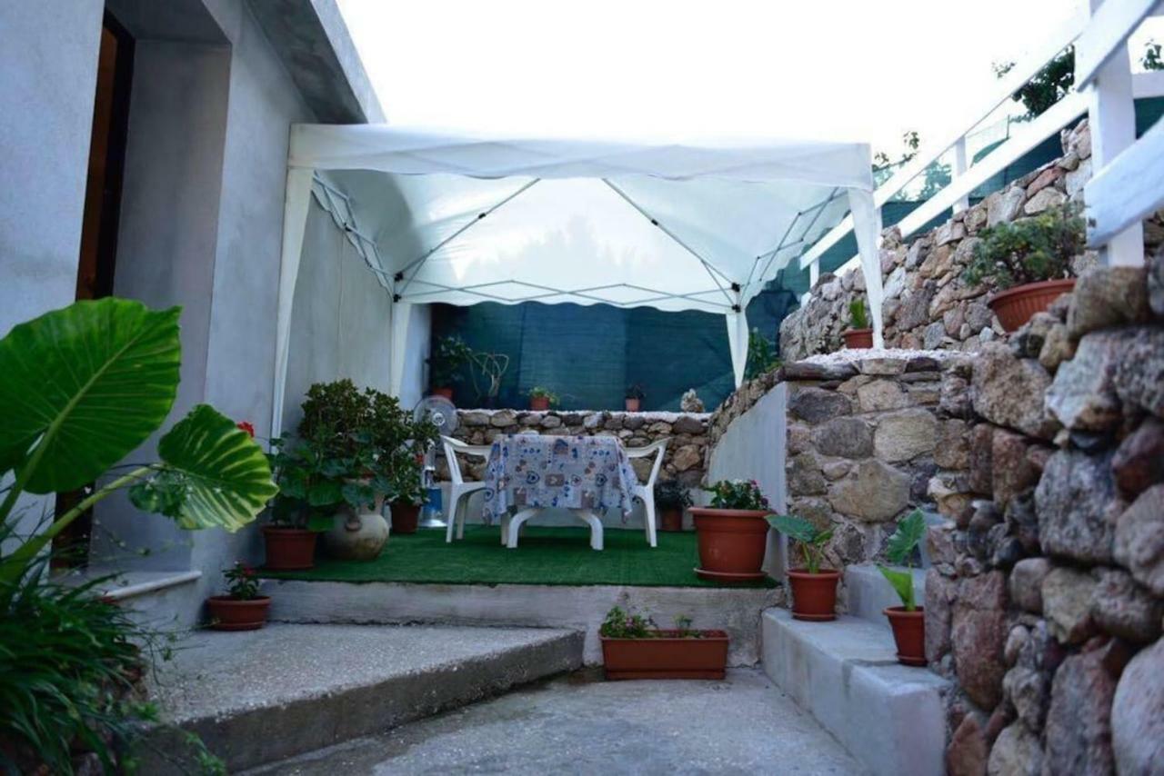 Su Cuccureddu Onifai Apartment Екстериор снимка